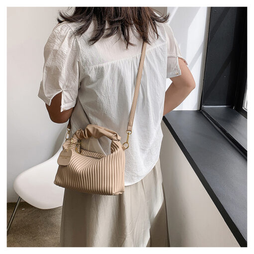 Stylish PU Leather Crossbody Bag for Women - Image 10