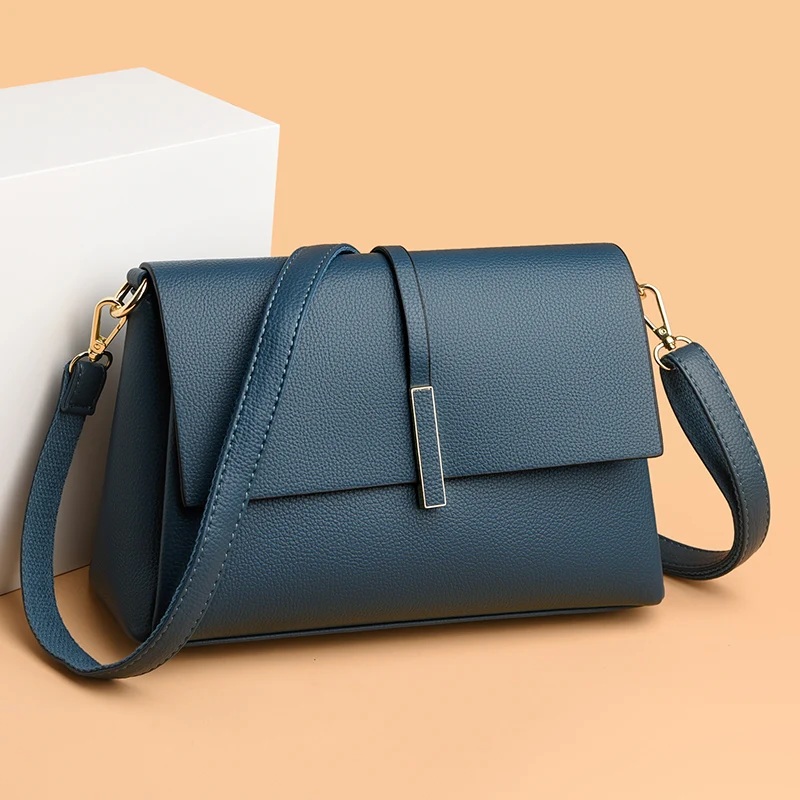 Elegant Flap PU Leather Crossbody Bag for Women - Image 4